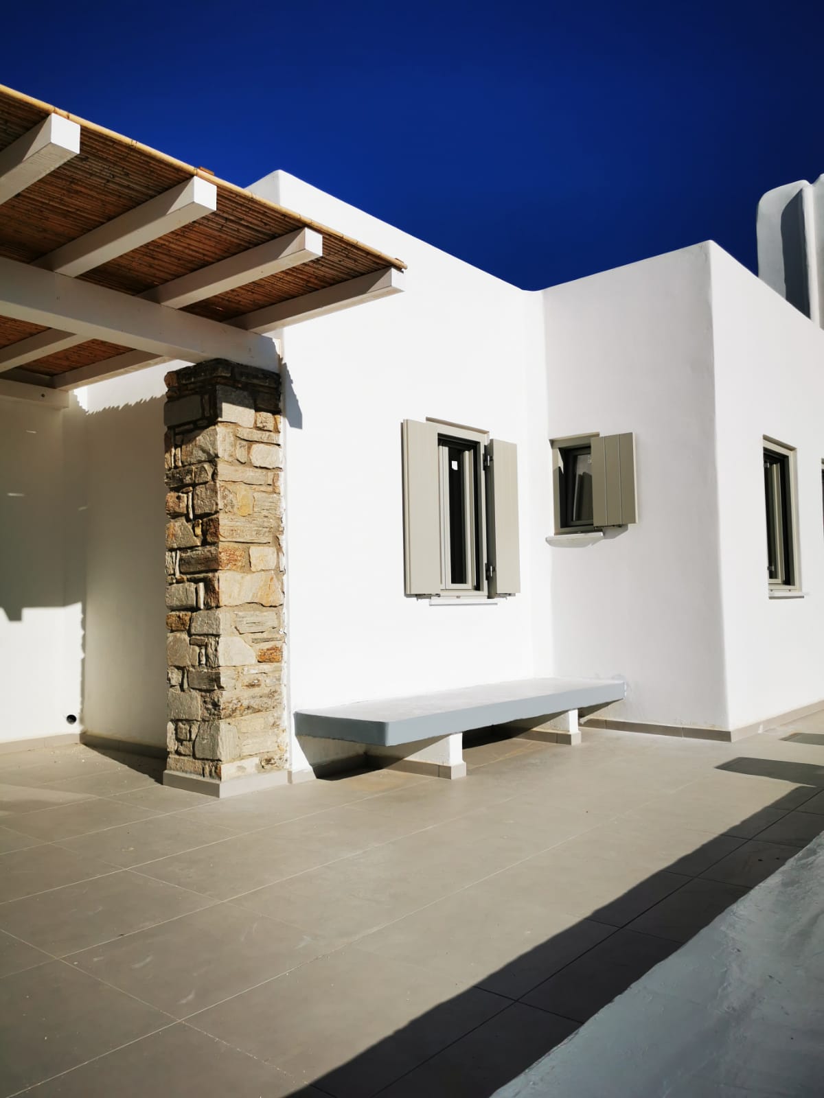 House 4 front