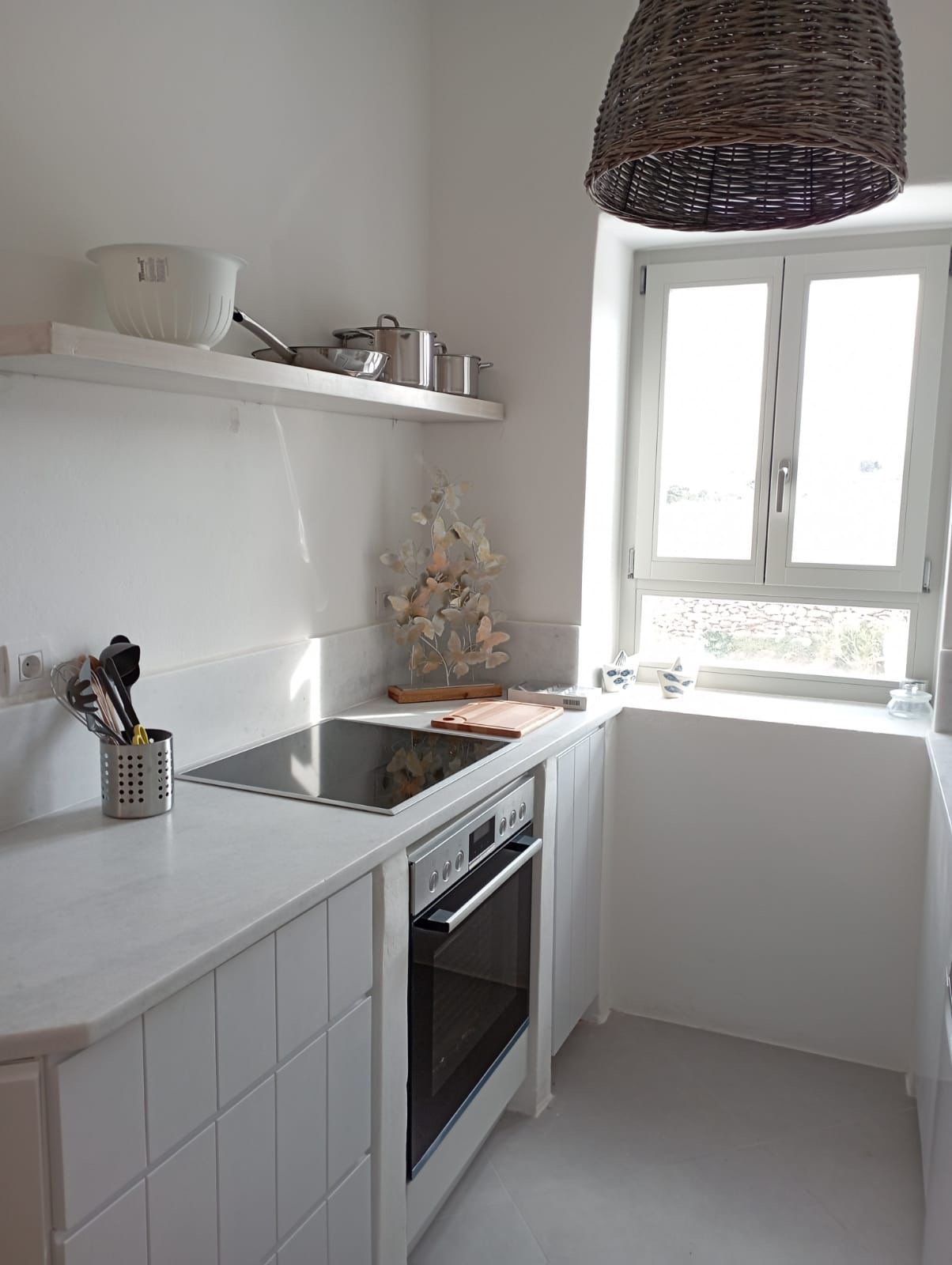 House 5 kitchen