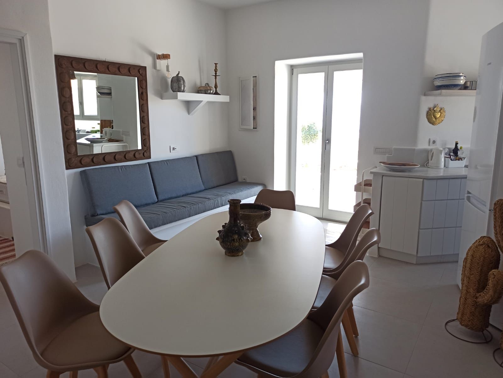 House 5 living and dining room